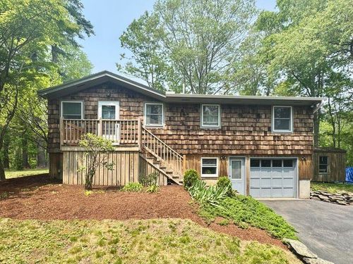 111 Norton Rd, Kittery, ME, 03904-5415 | Card Image