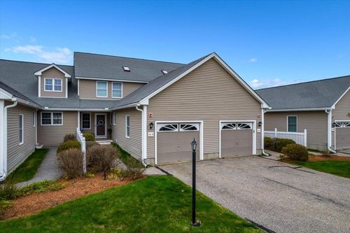 b-214 Cardigan Drive, Pembroke, NH, 03275 | Card Image