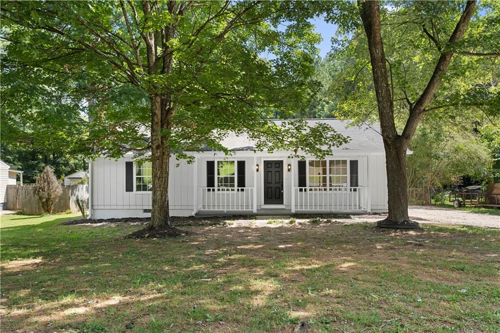 Chippewa Dr, Rex, GA 30273