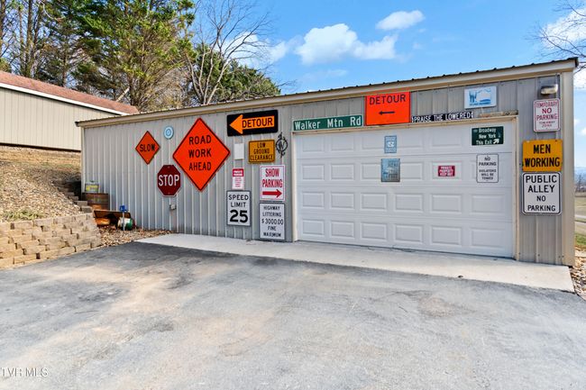534 White Oak Cir, House other with 4 bedrooms, 3 bathrooms and null parking in Kodak TN | Image 13