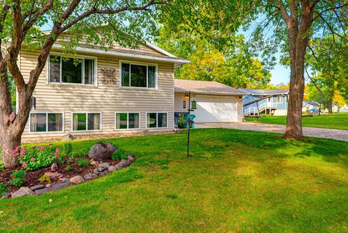 115 Nelson St E, Litchfield, MN, 55355-3521 | Card Image
