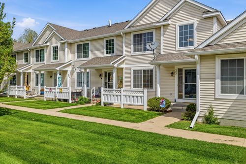 33-1720 94th St, West Des Moines, IA, 50266-1548 | Card Image