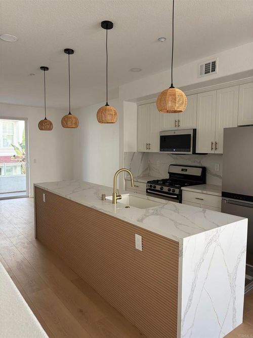 unit-239-815 Harbor Cliff Way, Oceanside, CA, 92054-2279 | Card Image