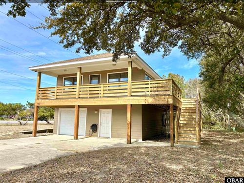100 E Landing Dr, Kill Devil Hills, NC, 27948-8936 | Card Image