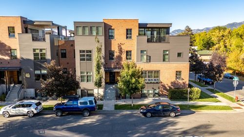 19 E Lamme St, Bozeman, MT, 59715-3614 | Card Image