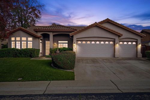 719 Shakeley Ln, Ione, CA, 95640-5414 | Card Image