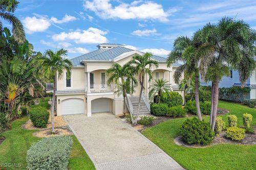 824 Birdie View Pt, SANIBEL, FL, 33957-4629 | Card Image