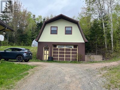 10701 Highway 105, House other with 4 bedrooms, 2 bathrooms and null parking in Aberdeen NS | Image 2