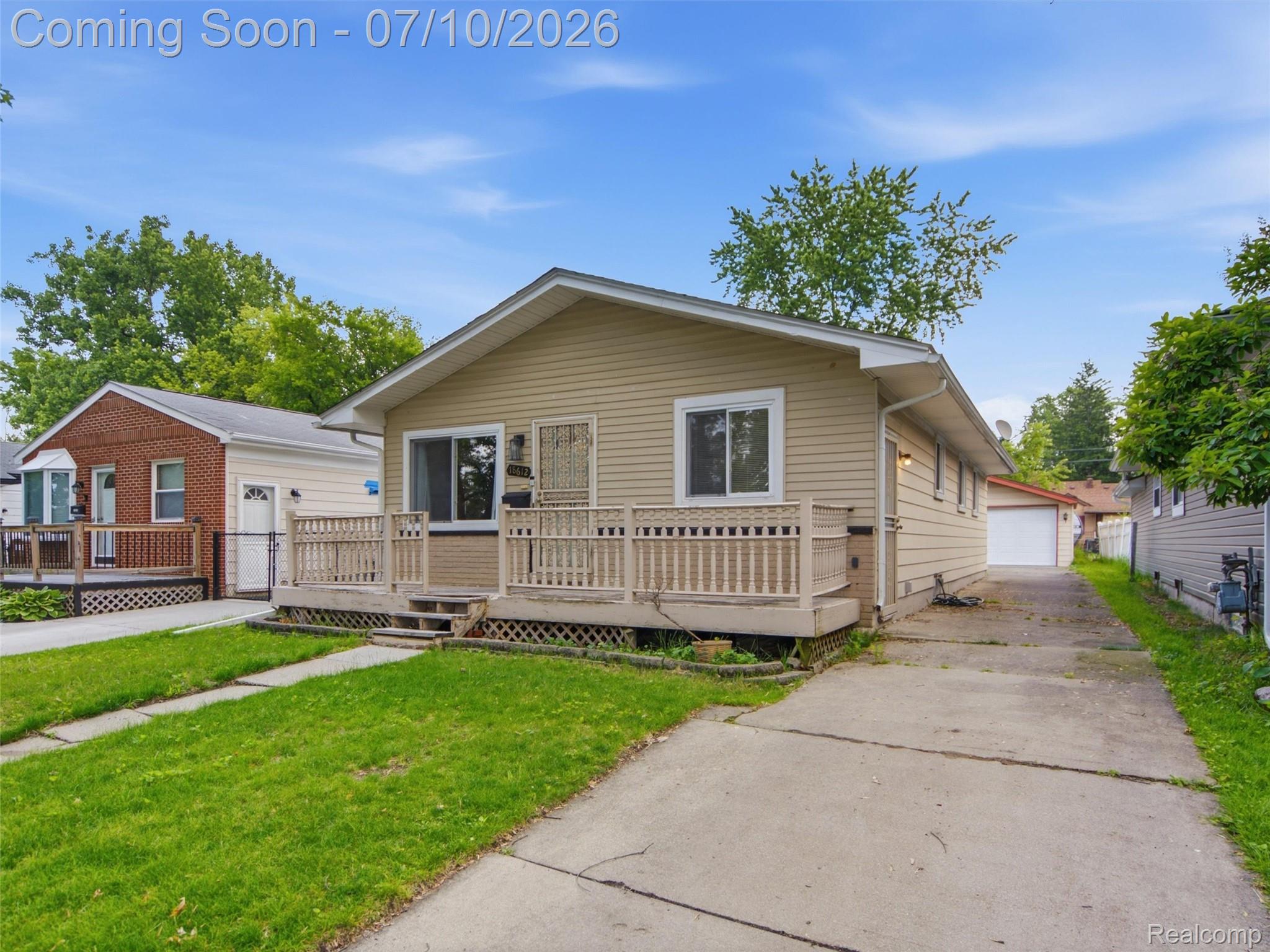 Residential in Redford Charter Township 3