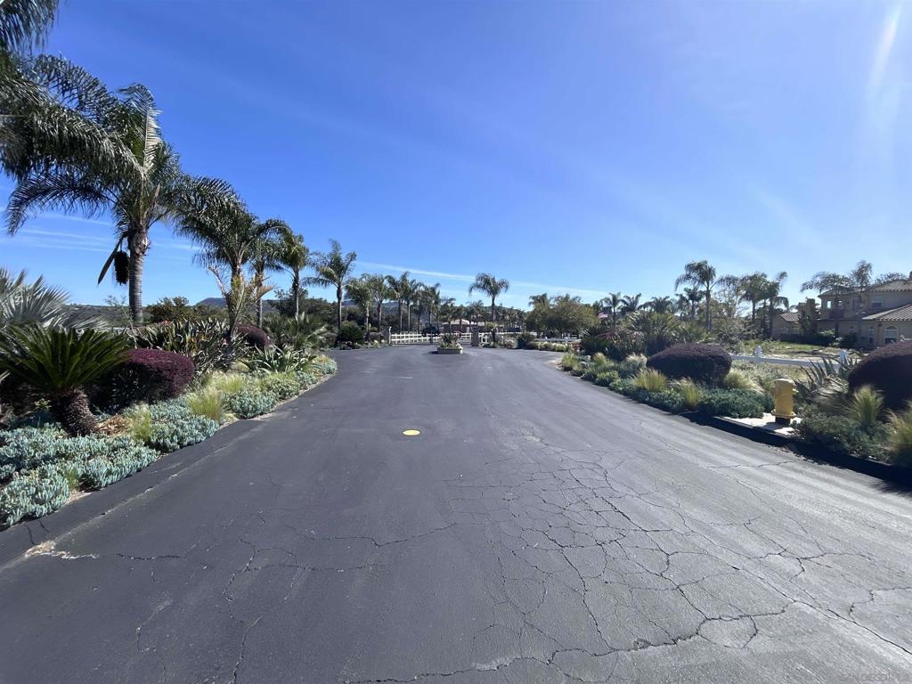 Land in Valley Center