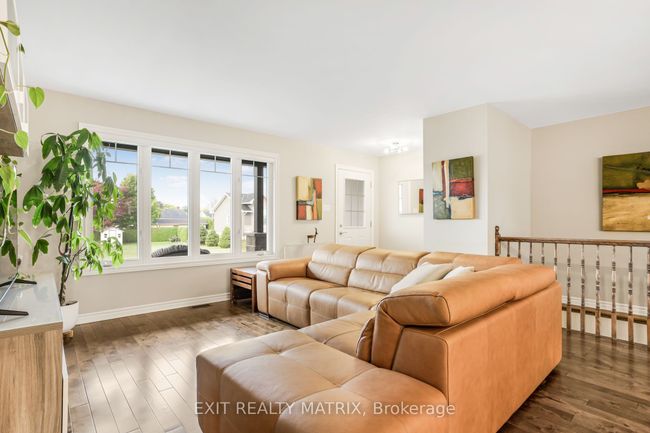 82 Richard St, House attached with 3 bedrooms, 2 bathrooms and 2 parking in Alfred ON | Image 8