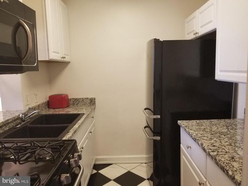 328-1121 Arlington Blvd, ARLINGTON, VA, 22209-3225 | Card Image