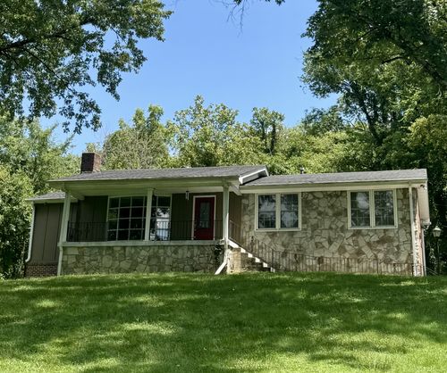 183 Maple St, Gordonsville, TN, 38563-2216 | Card Image