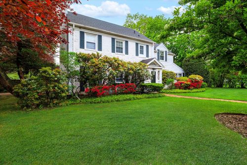 39 Searing St, Hempstead, NY, 11550-6426 | Card Image