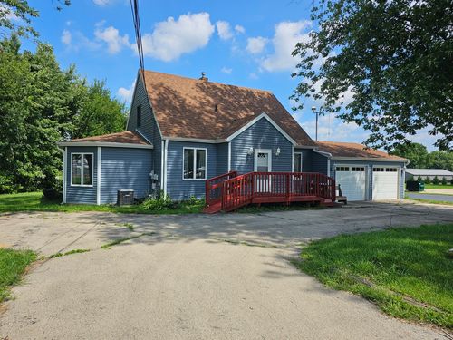 2608 Woodlawn Rd, Sterling, IL, 61081-4130 | Card Image