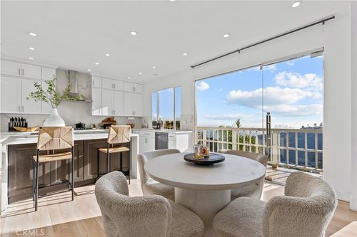 2019 Sunset Plaza Dr, West Hollywood, CA, 90069-1202 | Card Image