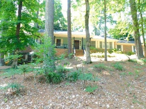 2817 Thornridge Dr, Atlanta, GA, 30340-5127 | Card Image