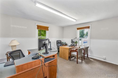 343 W Woodbine Ave, Kirkwood, MO, 63122-4130 | Card Image