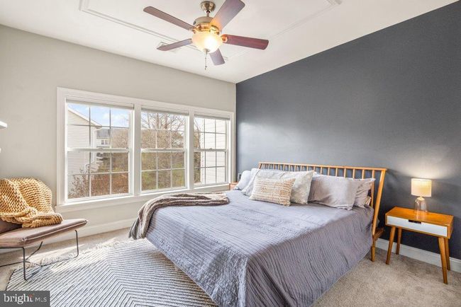10136 Pale Rose Loop, Townhouse with 3 bedrooms, 3 bathrooms and null parking in BRISTOW VA | Image 32