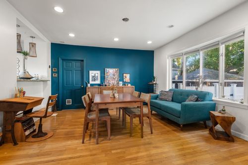 88-88 Hancock St, Stoneham, MA, 02180-2633 | Card Image