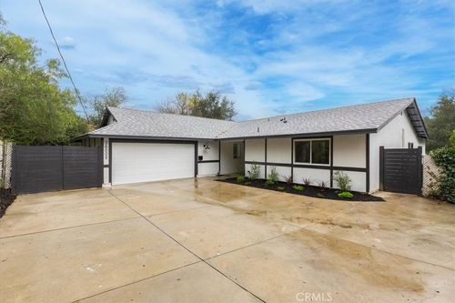 26005 Adamor Rd, Calabasas, CA, 91302-1002 | Card Image