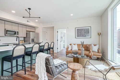 apt-402-1301 Bainbridge St, PHILADELPHIA, PA, 19147-2174 | Card Image