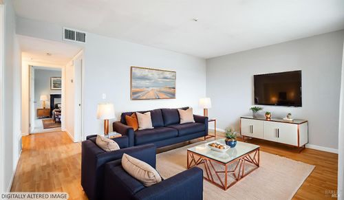 142 Cherry Street, Petaluma, CA, 94952 | Card Image