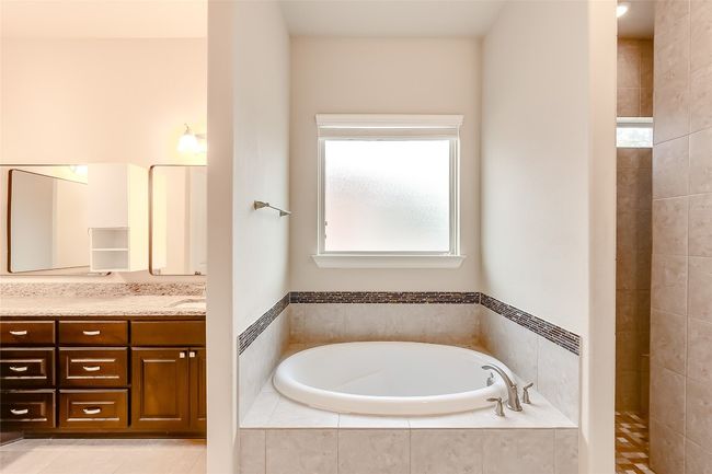 152 Fort Cobb Way, House other with 4 bedrooms, 3 bathrooms and 4 parking in Georgetown TX | Image 23