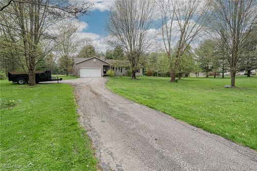 12075 State Route 700, Hiram, OH, 44234-9749 | Card Image
