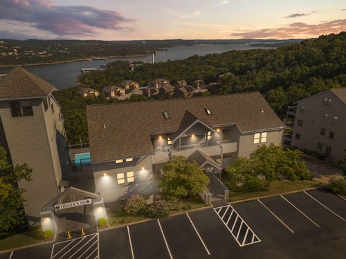 9-2 Treehouse Ln, Branson, MO, 65616-6192 | Card Image