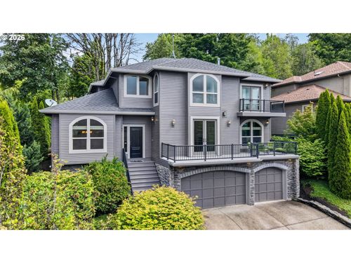 10147 Nw Skyline Heights Dr, Portland, OR, 97229 | Card Image