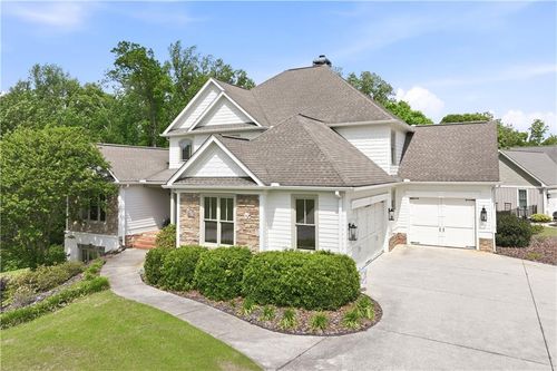 5708 Avalon Commons Way, Clermont, GA, 30527-1952 | Card Image