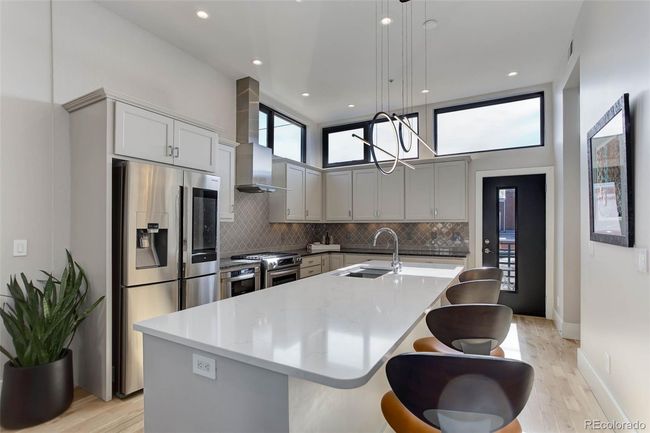 2442 Champa St, Townhouse with 3 bedrooms, 5 bathrooms and 2 parking in Denver CO | Image 7