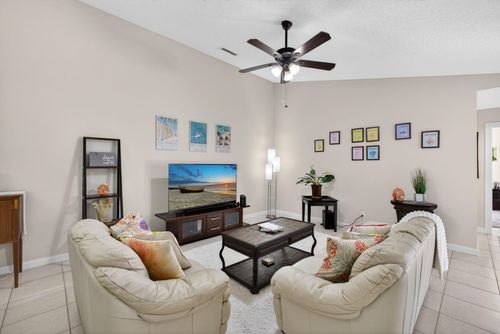 1702 Silverleaf Oak Ct, Palm Beach Gardens, FL, 33410-4484 | Card Image