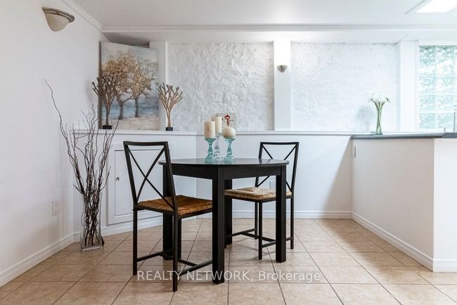 16 Hatt St, House attached with 3 bedrooms, 3 bathrooms and null parking in Dundas ON | Image 17