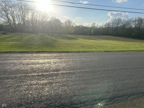 5229 N Mechanicsburg Rd, Middletown, IN, 47356-9786 | Card Image