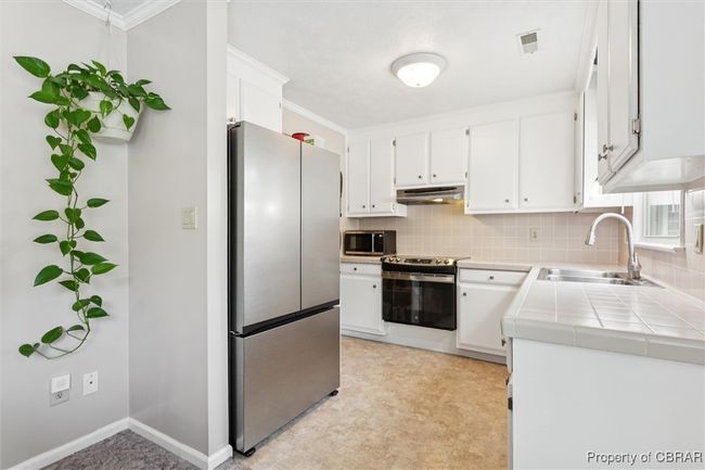 Pretty Kitchen | Image 14