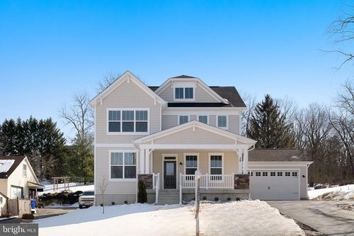 26 Walnut St, MIDDLETOWN, MD, 21769-8019 | Card Image