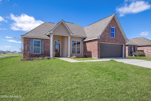 101 Green Mountain Ridge St, Youngsville, LA, 70592-6564 | Card Image