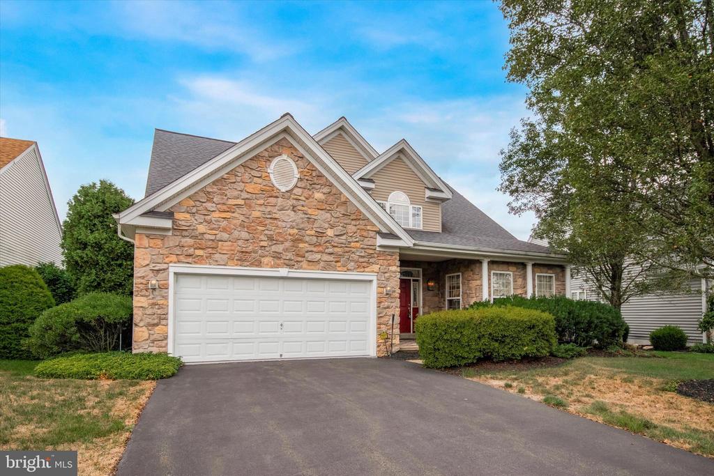 Settlers Cir, Warrington, PA 18976