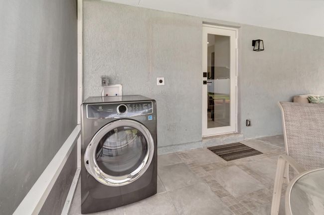 710 Se 3 Rd Ave, House other with 3 bedrooms, 2 bathrooms and null parking in Delray Beach FL | Image 22
