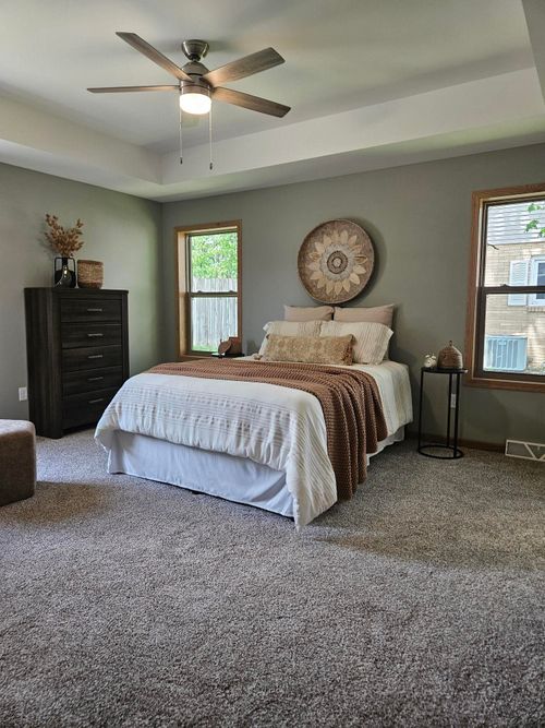 915 Suthrland Avenue, Janesville, WI, 53545 | Card Image