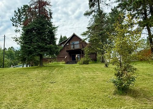 6592 Dewey Point Rd, Chisholm, MN, 55719-8516 | Card Image