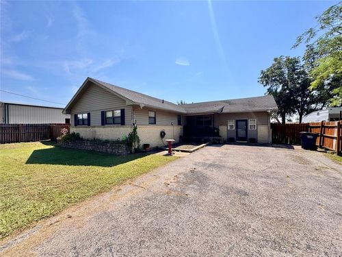1227 Van Dr, Seminole, OK, 74868-2960 | Card Image