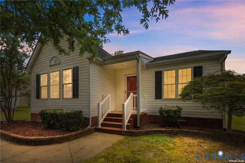 6382 Yellowrose Ln, Mechanicsville, VA, 23111-7531 | Card Image