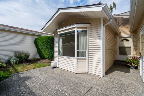 81-1400 164, Surrey, BC, V4A8V9 | Card Image