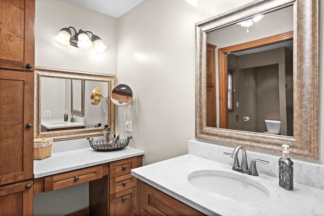 19423 Lakeside Ln, House other with 4 bedrooms, 4 bathrooms and 3 parking in Bloomington IL | Image 39