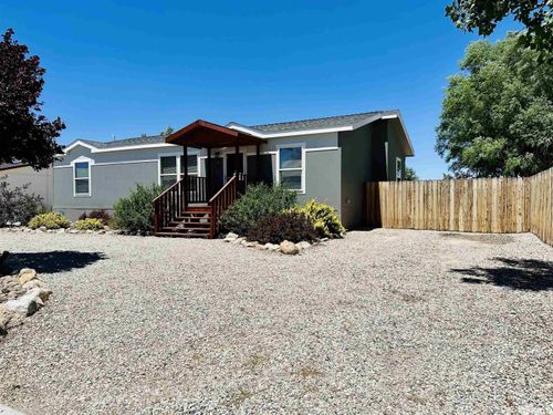 15 Willow St, Round Mountain, NV, 89045-9782 | Card Image