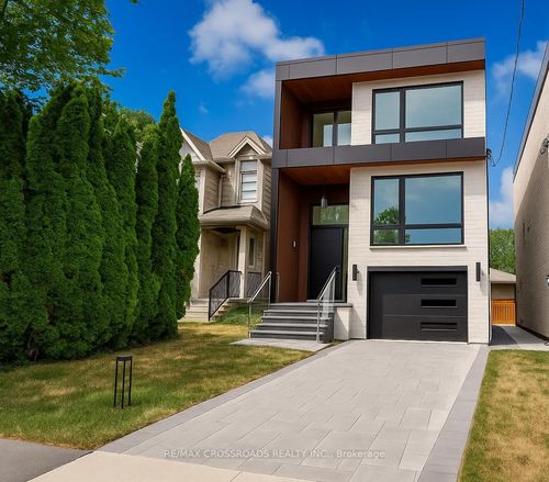106 Park St, Scarborough, ON, M1N2P1 | Card Image
