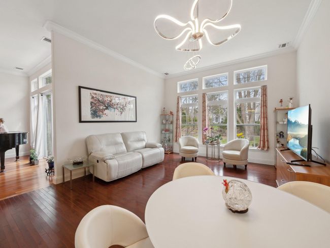 5 Hamlet Woods Dr, House other with 3 bedrooms, 3 bathrooms and null parking in Saint James NY | Image 8